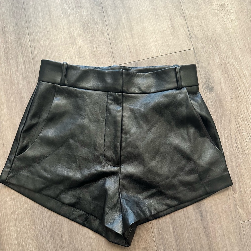Amanda uprichard black leather shorts